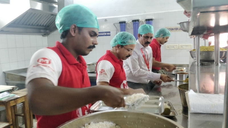 Food Distribution Activity at Hospital under ISR Activity (10)