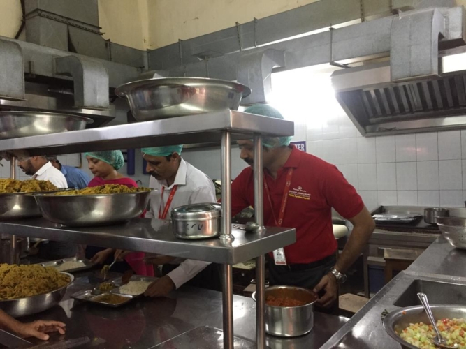 Food Distribution Activity at Hospital under ISR Activity (14)