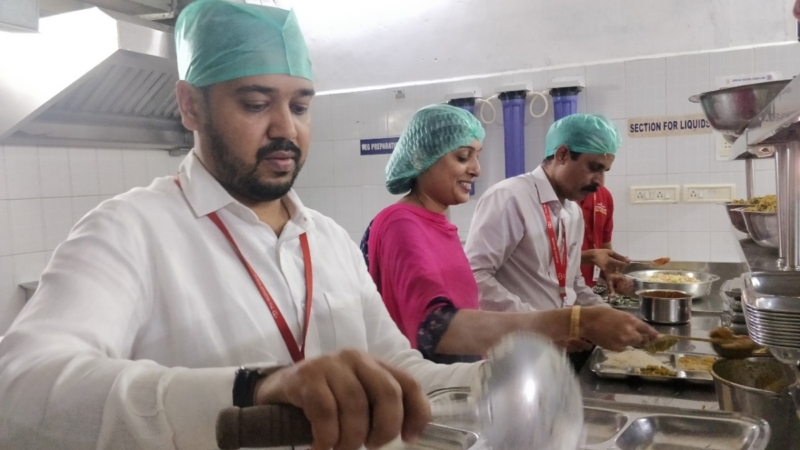 Food Distribution Activity at Hospital under ISR Activity (5)