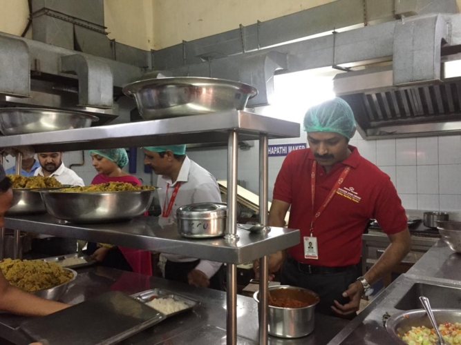 Food Distribution Activity at Hospital under ISR Activity (8)