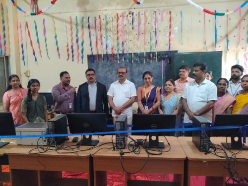 computer-distribution-in-mani-school-5