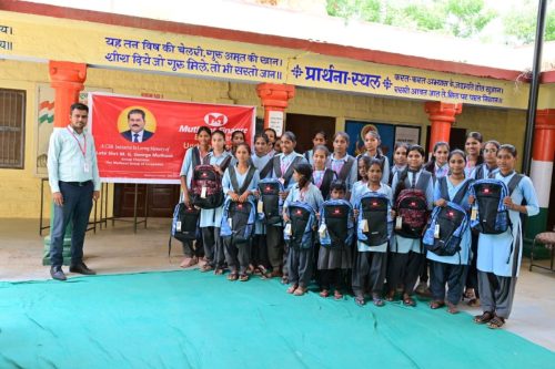 dnation-of-75-schoolbags-in-jodhpur-2
