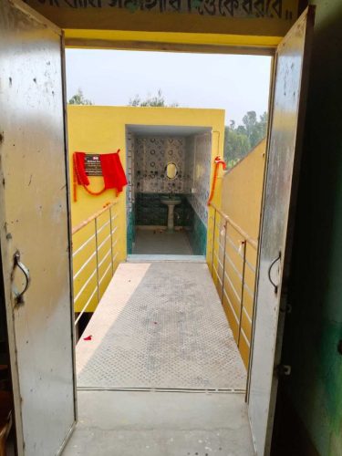 inaugurated-a-new-209-sq-ft-toilet