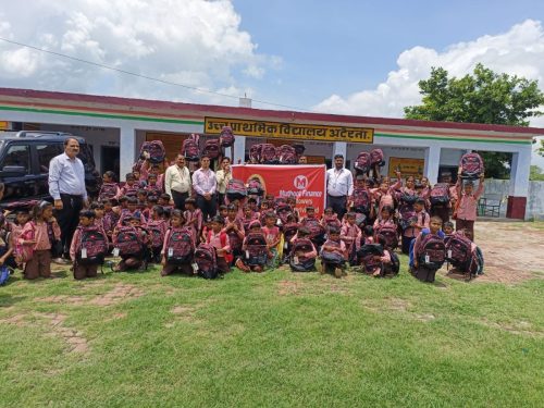 school-bag-distribution-aterna-meerut